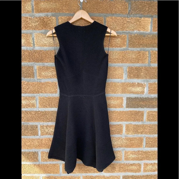 Torn By Ronny Kobo Textured Ribbed Fit & Flare Sleeveless Black Dress medium - Picture 9 of 9
